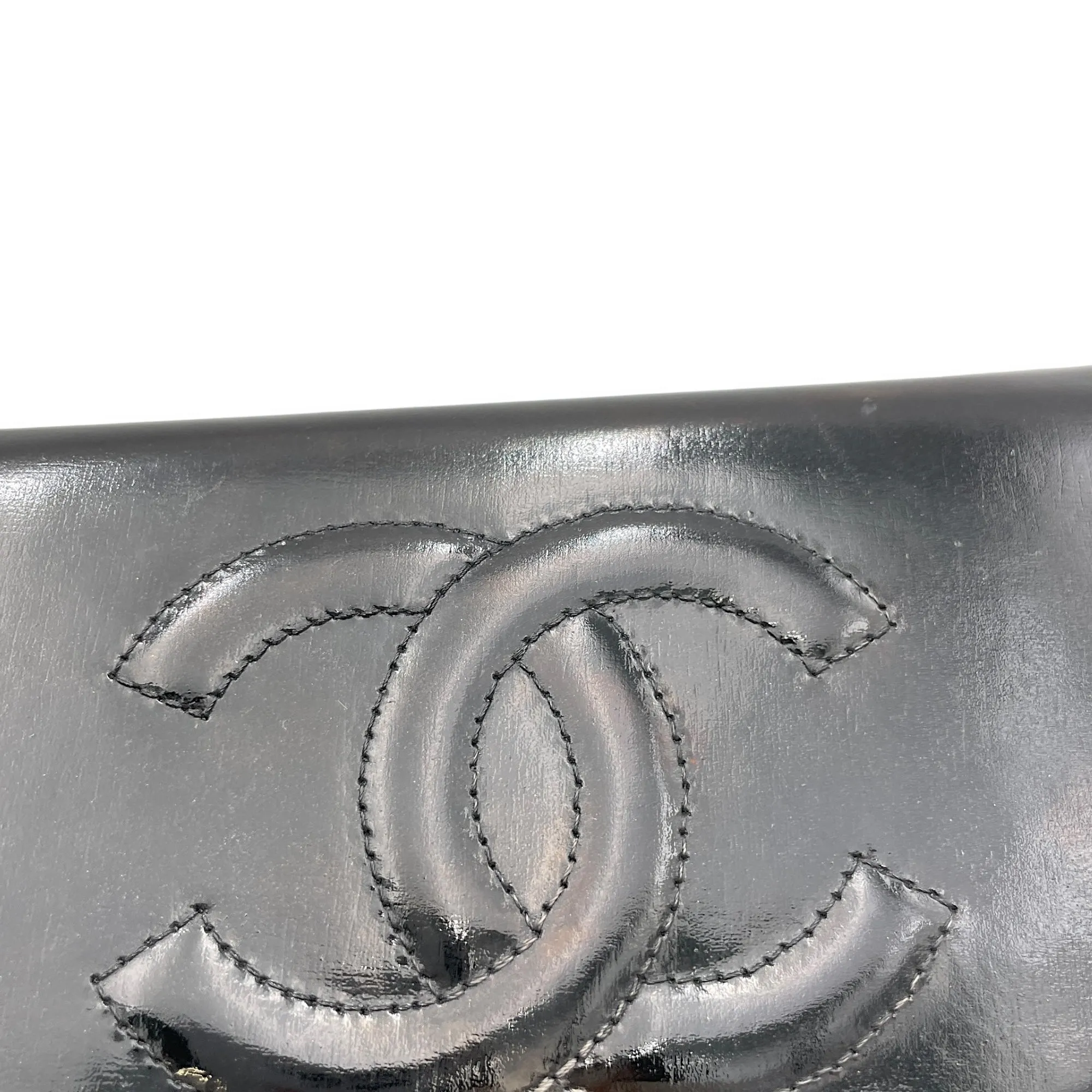 CC Wallet On Chain Black in Patent Leather, Silver hardware