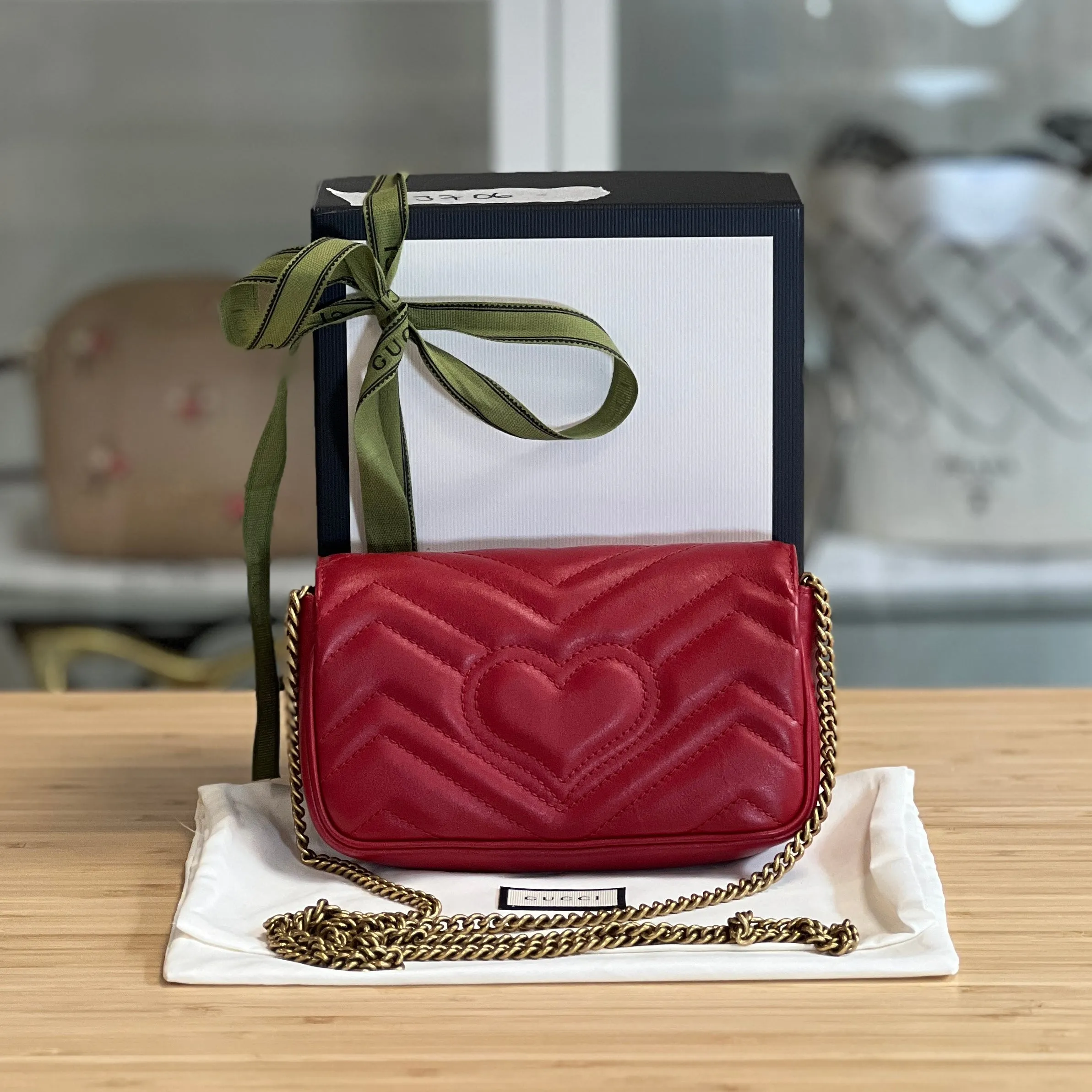 Gucci Marmont Super Mini